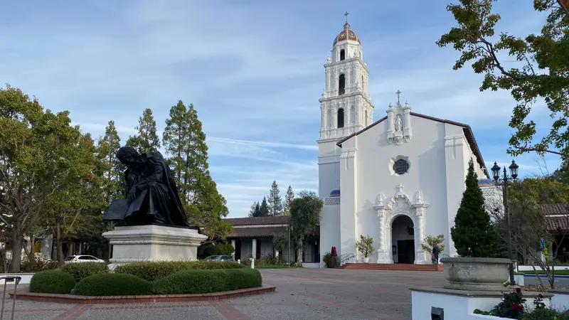Chapel at Saint Mary's College of California.