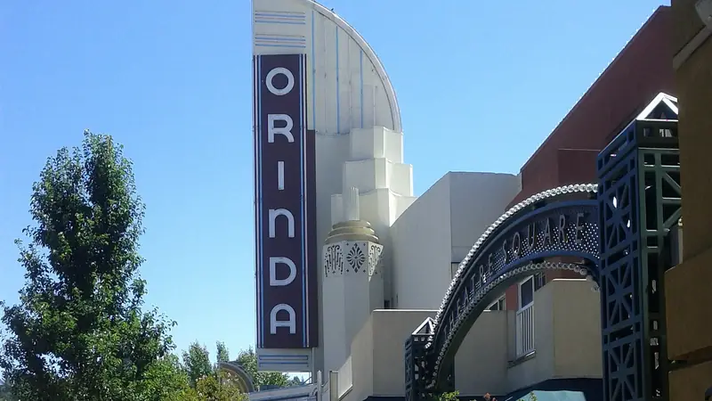 Orinda Theatre tower sign.