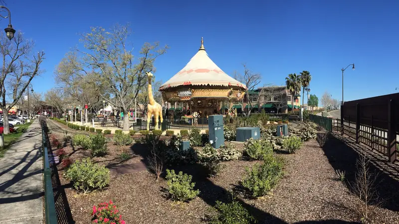 Nut Tree Plaza carousel.